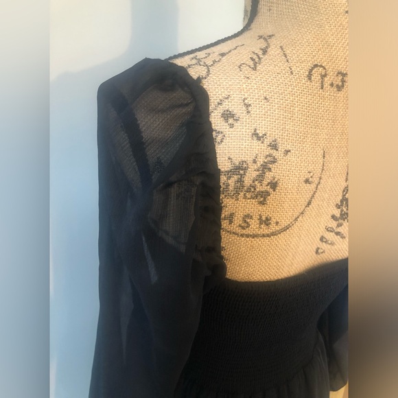 SMOCKED O.P.T. BLACK PUFF SLEEVE PRINCESSCORE COTTAGECORE ROYALCORE MIDI DRESS - Picture 8 of 8